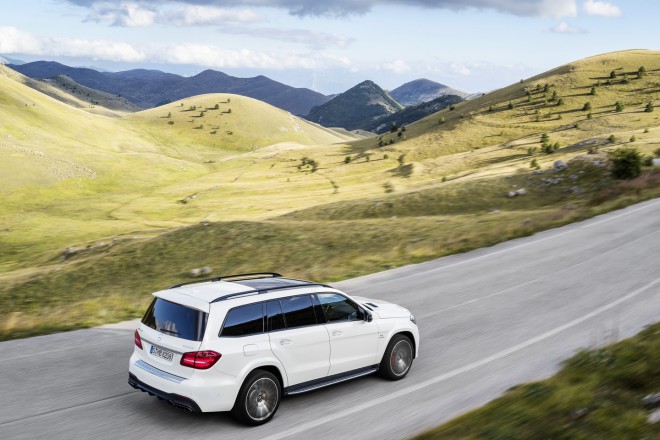 Mercedes-Benz GLS je GL v novih oblačilih.