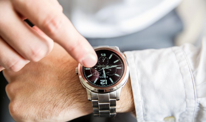 El Q Founder es un ejemplo extremadamente elegante y funcional de un reloj inteligente.