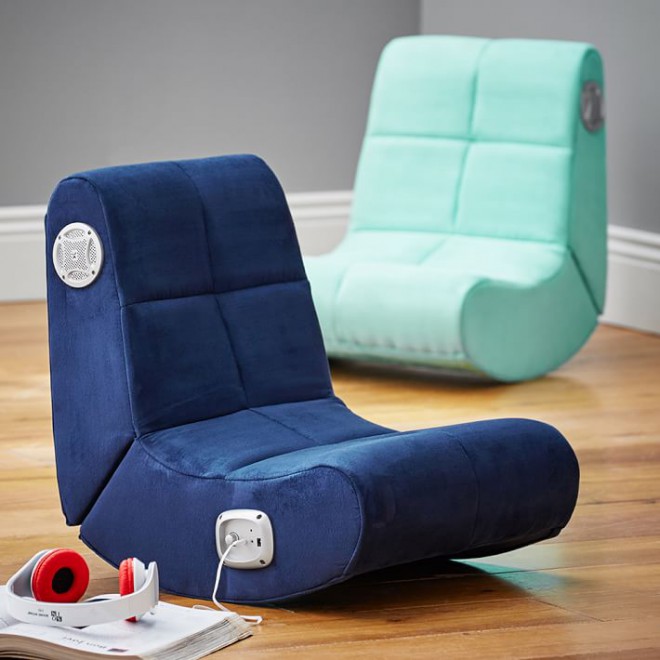 Cushioned swing