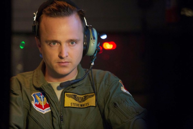Aaron Paul in Eye in the Sky (2015).