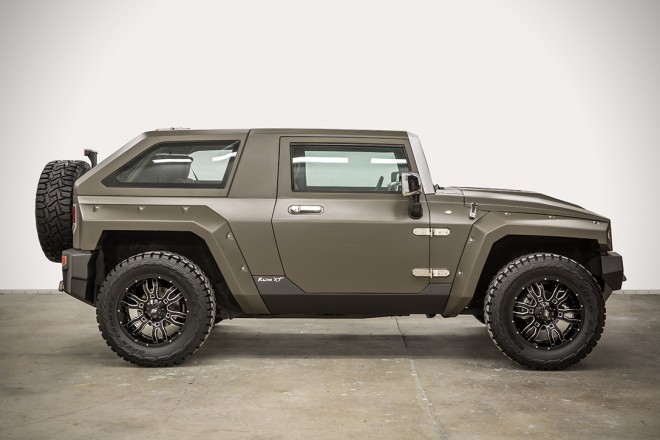 Rhino XT は装甲車両として機能しますが、それは単なるカバーにすぎません。