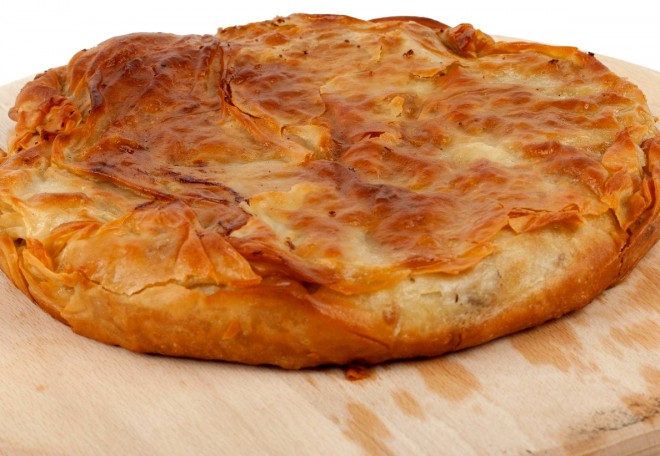 Poskusite se v peki bureka.