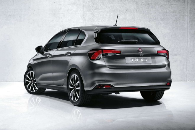 Fiat Tipo je dobil nahrbtnik.