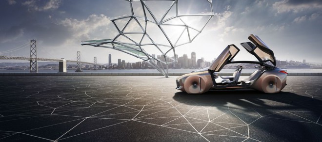 Das BMW Vision Next 100 Concept ist ein außergewöhnliches Konzept, bei dem die Ingenieure ihrer Fantasie freien Lauf gelassen haben.