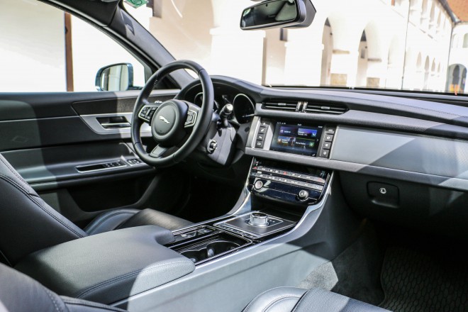 Jaguar XF: Okruženje u kojem se osjećate odlično
