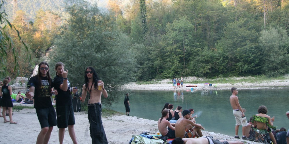 Nuotare nell'Isonzo è una tappa obbligata del festival MetalDays