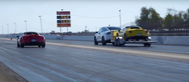 Tesla dobesedno poniža superšportno Alfo Romeo.
