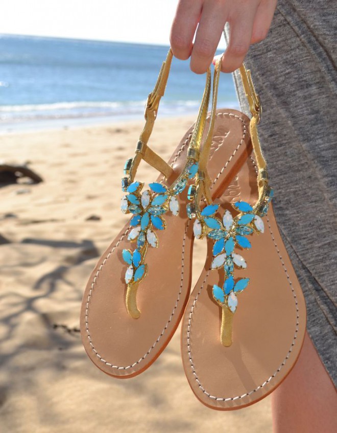 Scegli le scarpe giuste per la tua vacanza.