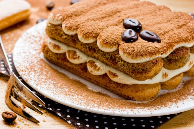 Tiramisu je prava poletna sladica.