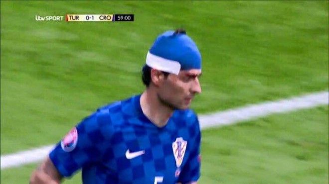 Dopo la partita di calcio, Čorluka ha disputato una partita di pallanuoto.