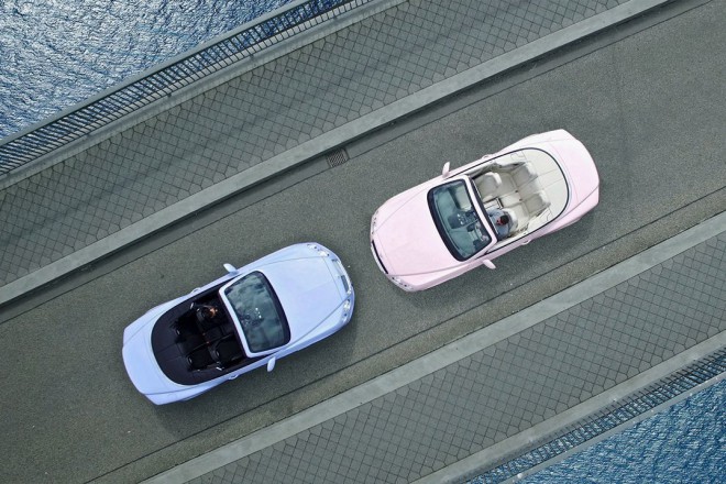 Bentley v barvah leta 2016- Rose Quartz in Serenity.