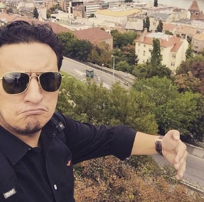 Fotografija, ki je navdahnila Humo.
