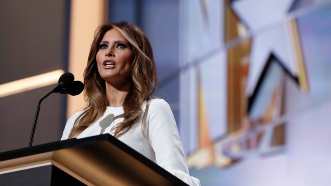Melania Trumpo forberedte sig til sin optræden ved konventet i Cleveland med hjælp fra professionelle taleskrivere.