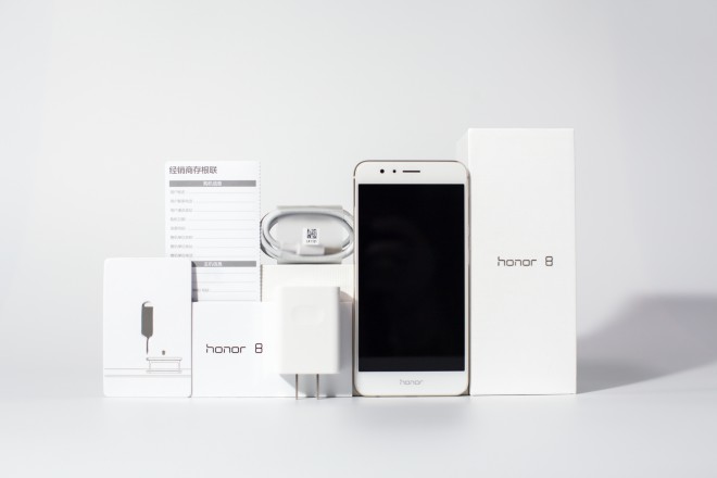Honor 8 - je odličen paket, ki preseneča!