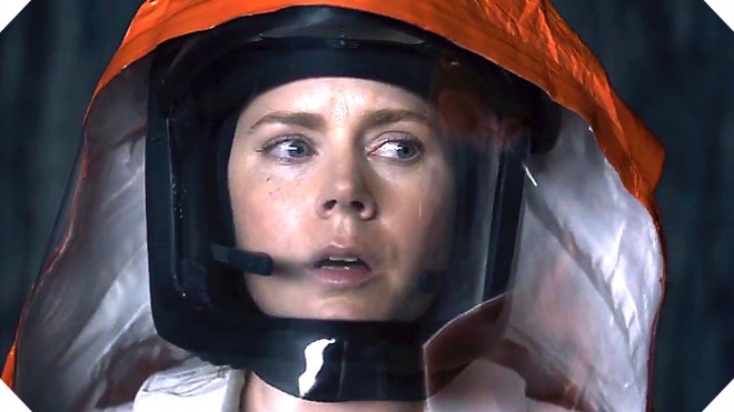 Amy Adams in Arrival.
