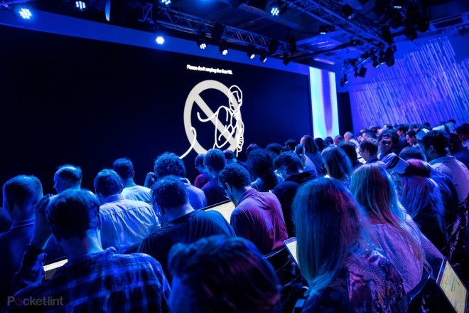 Utrinki z dogodka Galaxy Unpacked 2016.