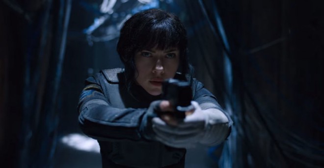 Scarlett Johansson kot Motoko Kusanagi.