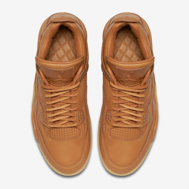 Interior do tênis Air Jordan 4 Ginger 