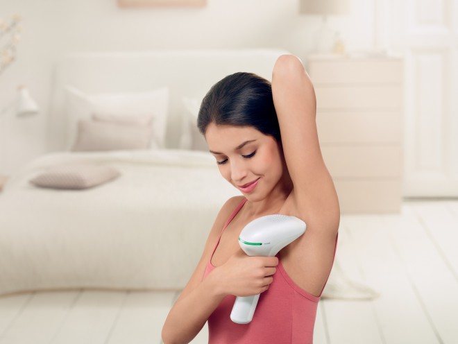 Zaradi odstranjevalca dlačic Philips Lumea SC2009 boste imeli več prostega časa in manj skrbi.