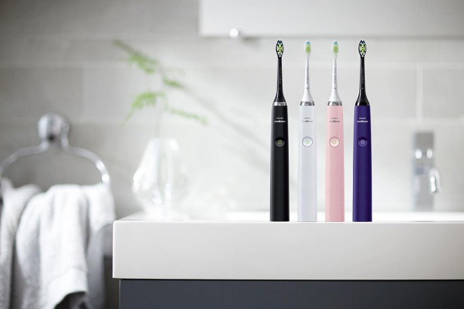 Za Sonicare DiamondClean noben kotiček ni nedostopen.