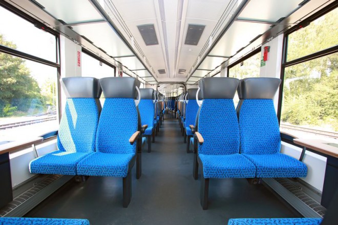 Coradia iLint は世界初の燃料電池列車です。