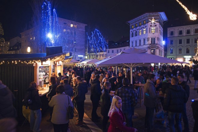Silvester auf dem Prešeren-Platz (Foto: Dušan Zidar)