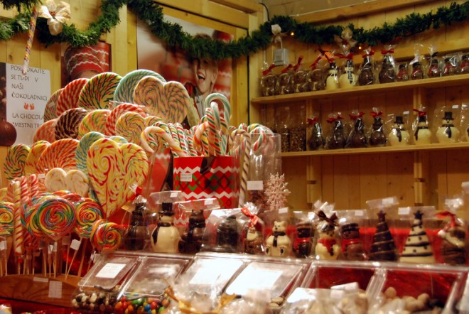 Geschenke am Feststand in Ljubljana (Foto: Shutterstock)