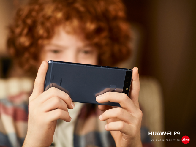 Huawei #BePresent