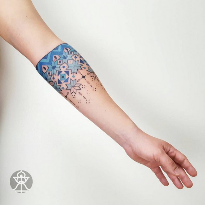Tatoeages geïnspireerd op de kunstwerken van Zuid-Amerikaanse stammen