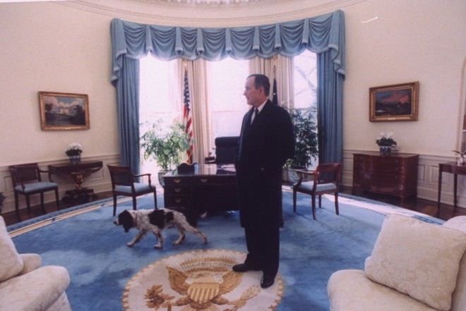 Lo Studio Ovale durante la presidenza di George HW Bush.