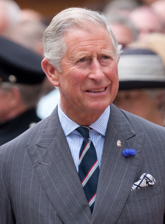 Princ Charles bo postal kralj.