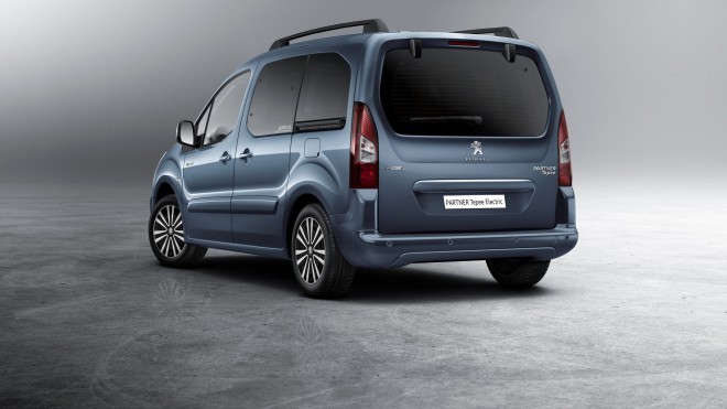 Peugeot Partner Tepee skifter til el.
