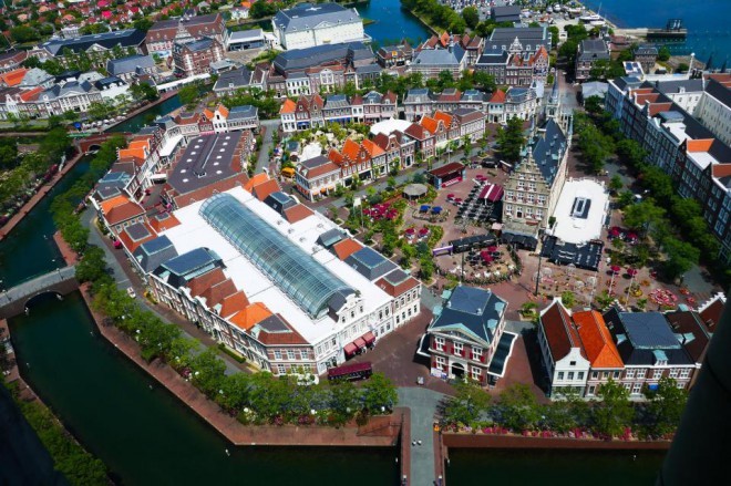 Tematski park Huis Ten Bosch.