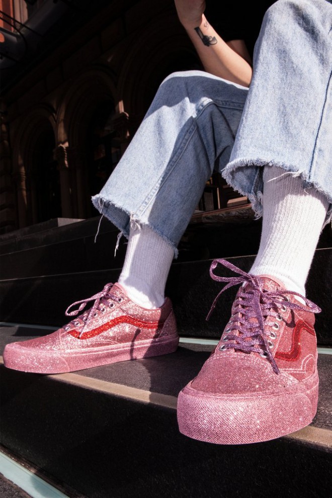 Vans for Opening Ceremony: vanske z bleščicami (roza in rdeča)