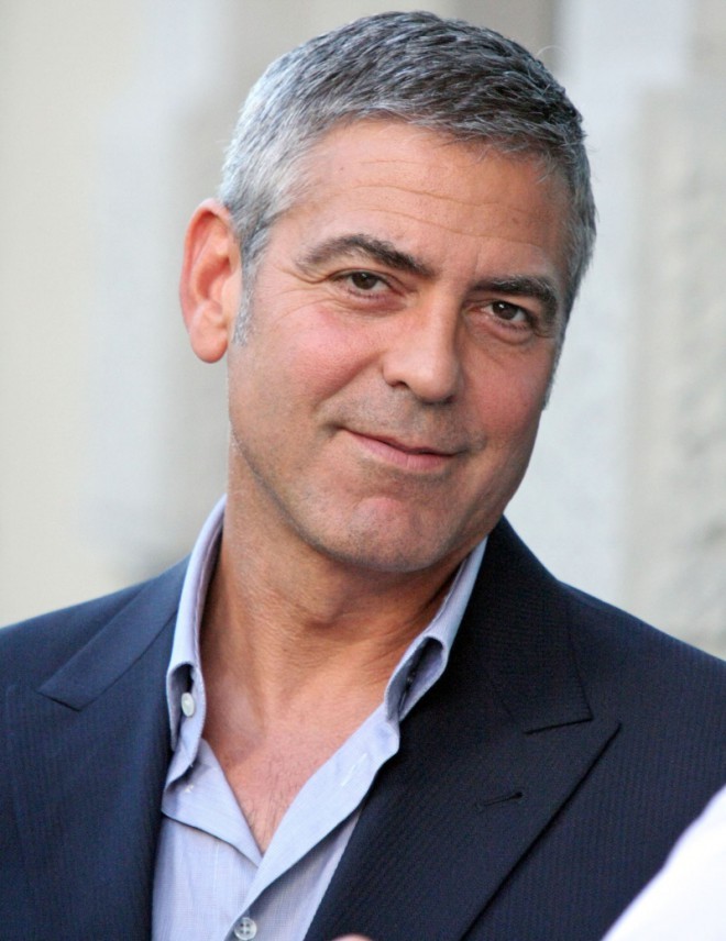 George Clooney: zelo tanka zgornja ustnica
