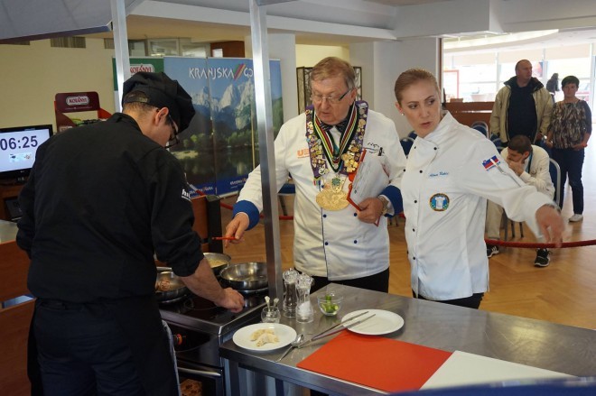 Strict judges will evaluate the culinary delights. 