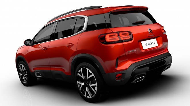 Citroën tuo hydraulisen jousituksen takaisin paikalle.