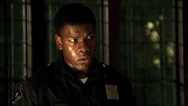 John Boyega hrá policajta, ktorý sa ocitne uprostred jedných z najväčších nepokojov v Spojených štátoch.