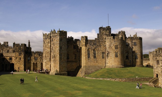 Alnwick Manor, gdzie kręcono pierwsze dwa filmy o Harrym Potterze