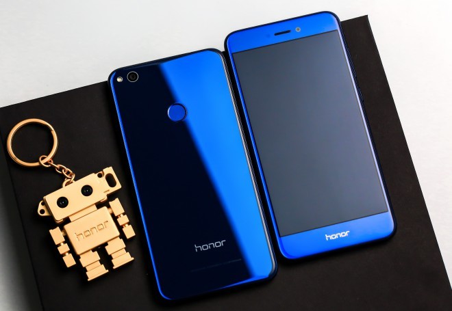Honor 8 Lite - Ima kar 3GB RAM-a