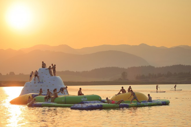 Na Velejski plaži je poskrbljeno za zabavo.