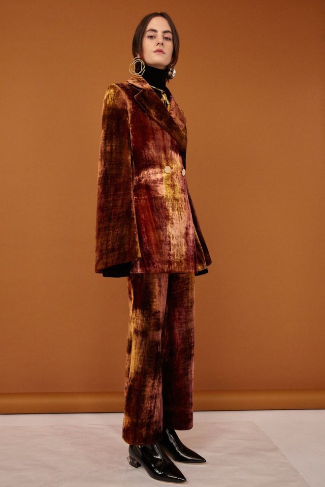 Clothes make the man