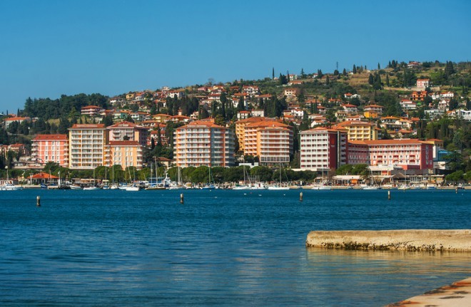 Tudi Portorož je dobil svoj nočni tek. 