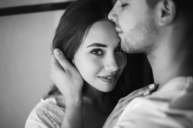 الرجل الناضج لا يعتقد أن العواطف للضعفاء.