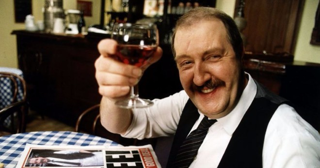 gordon kaye