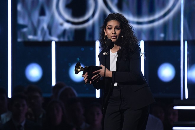 Alessia Cara er en Grammy-vinner for beste nye artist. 