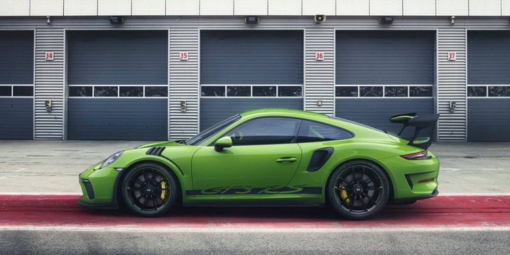 It has a 4.0-liter 6-cylinder engine with a hefty 520 horsepower.