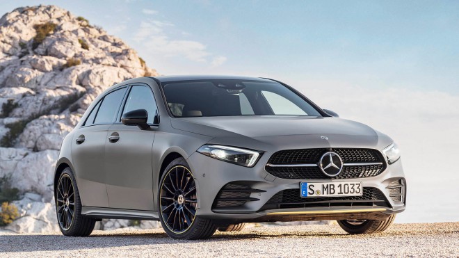 Dosti bolj ostre linije - kot novi podpis bodočih Mercedesov! / Novi Mercedes-Benz - razred A