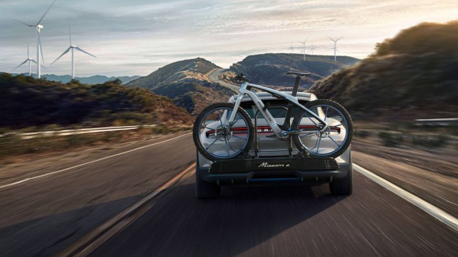 Porsche Mission E Cross Turismo - for de sporty inspirerte. 