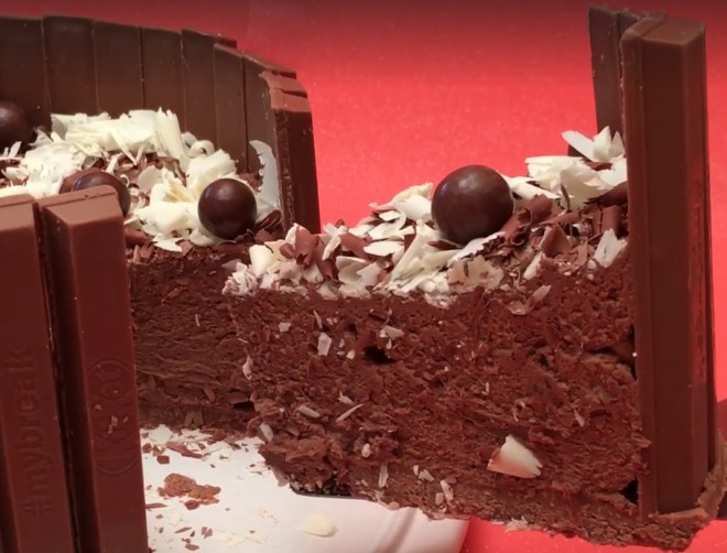 Der Chocolate Kit Kat Cake wird Sie nicht enttäuschen. 